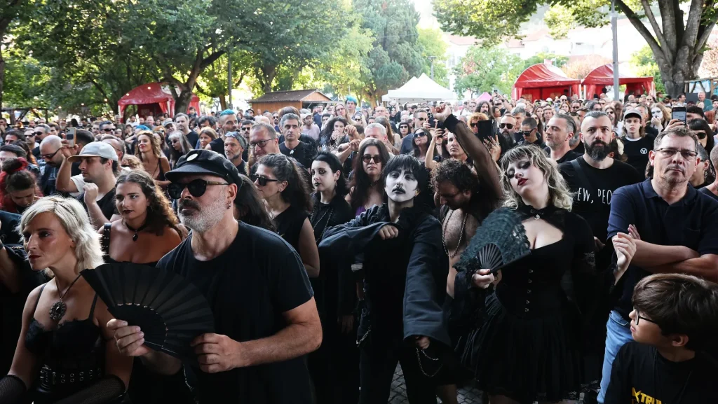 Extramuralhas Leiria recebe mais uma edição com 20 artistas confirmados: Chameleons, IAMX e Moonspell